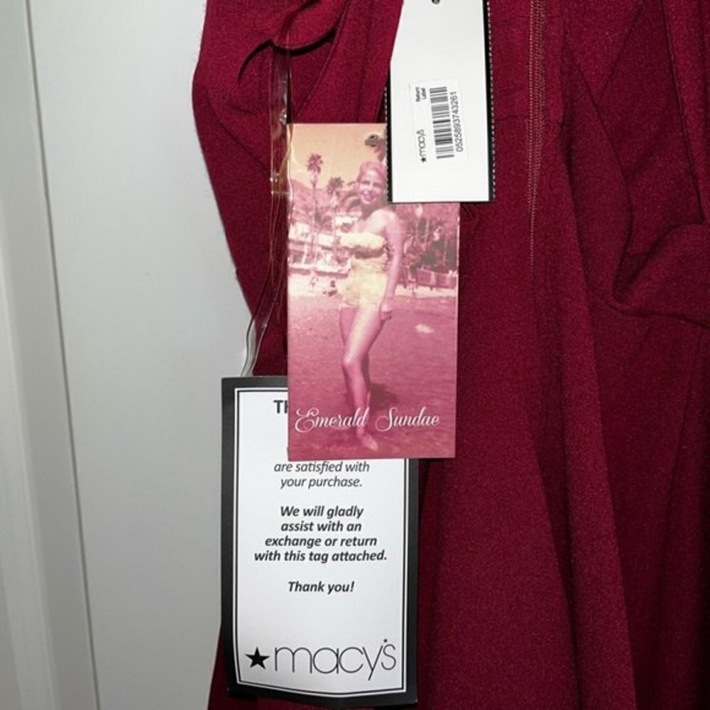 Emerald Sundae Cut Out Dress Burgundy Mini Strappy Evening NWT Womens Size Large - Picture 6 of 7